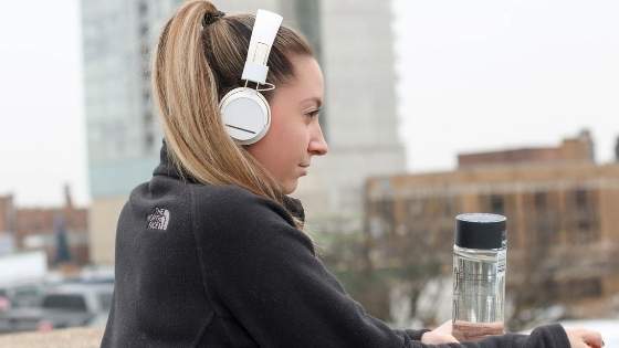 Best Wireless Headphones Under 10000-cool gadget-Tech mirrors